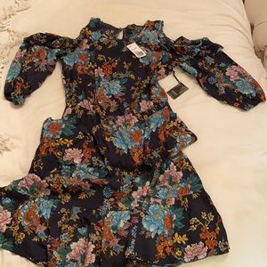 New flowy maxi dress